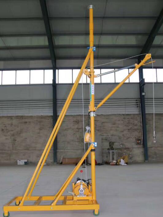 使用小吊機(jī)過(guò)程中應(yīng)注意圖片