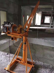 小吊機